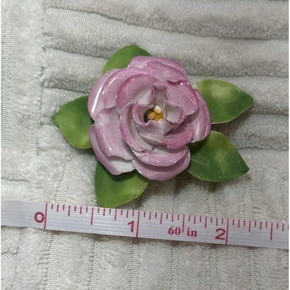 VINTAGE CARA CHINA STAFFORDSHIRE ENGLAND PINK FLOWER BROOCH!